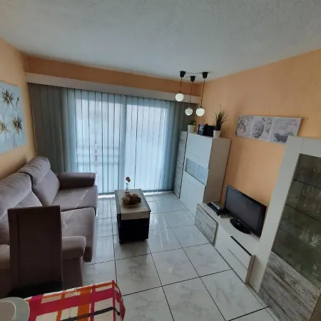 Pueblo Canario, Fantastic Sea View, Balcony, Only 450 M To The Beach, Wifi Appartement Playa Feñabe