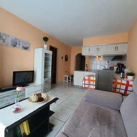 Appartement Pueblo Canario, Fantastic Sea View, Balcony, Only 450 M To The Beach, Wifi *