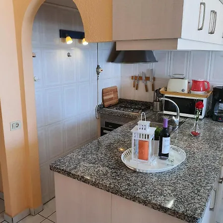 Pueblo Canario, Fantastic Sea View, Balcony, Only 450 M To The Beach, Wifi Daire